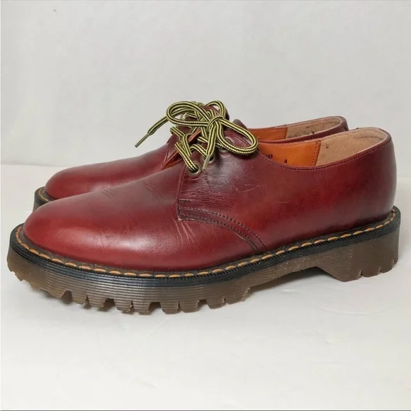 Dr. Martens | Shoes | Vintage 9s Dr Martens Oxfords Oxblood  display picture 3